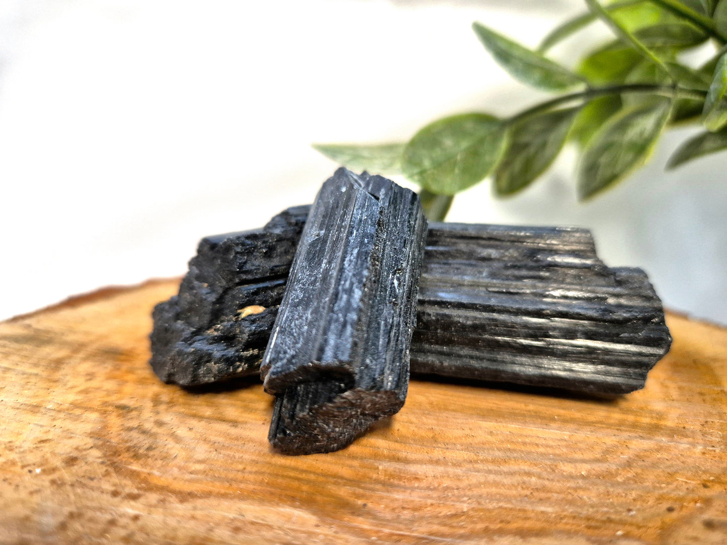 Pierre brute de tourmaline